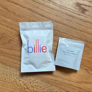 Four Billie Razor Replacement Heads and Holder